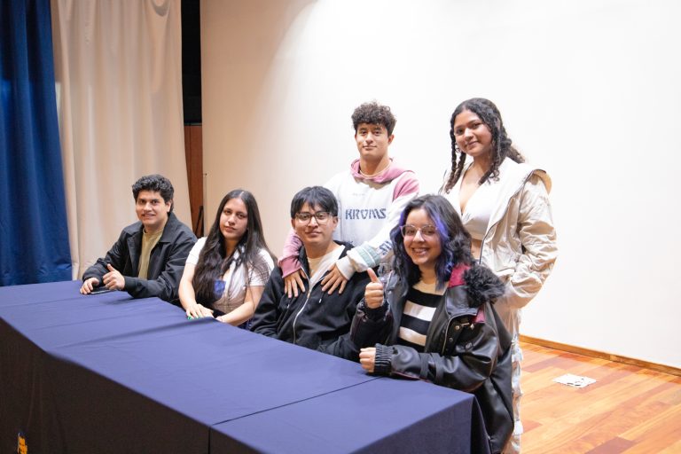 Estudiantes de Diseño Multimedia eligieron a sus representantes en Asamblea Ampliada