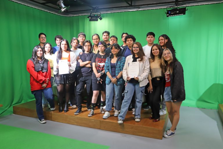Posesión del Consejo Estudiantil de la Carrera de Diseño Multimedia 2025–2027
