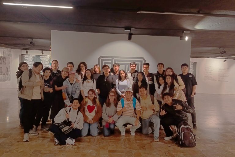 Estudiantes del Grupo 602 visitan el Museo de la Memoria de Quito